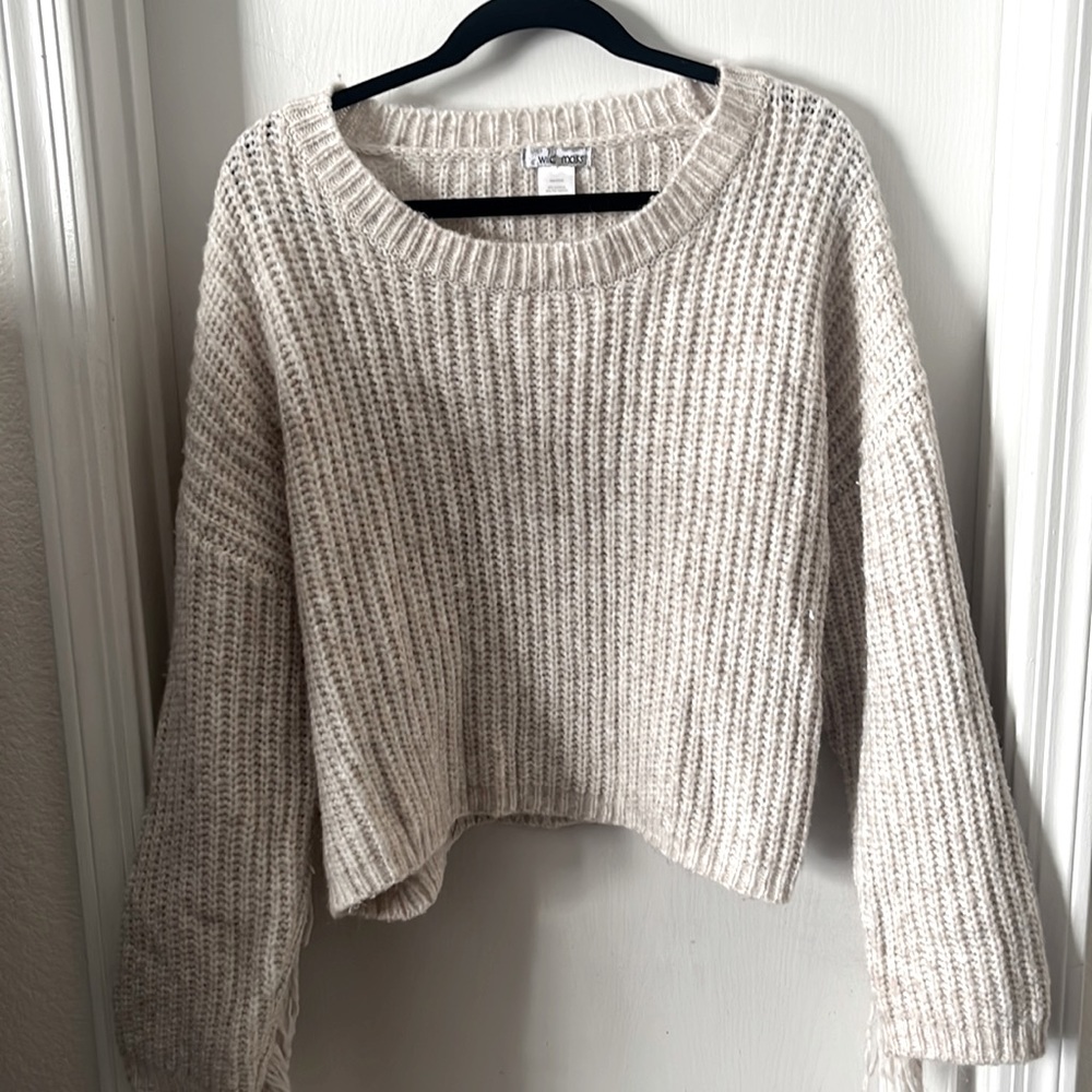 WILD MOSS WOMEN'S FRINGE SWEATER